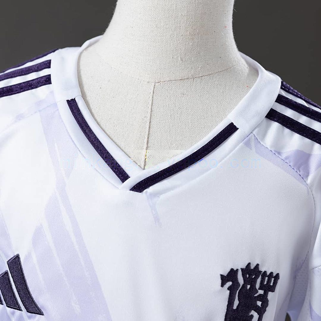Manchester-United-25_26-Away-kids-kit-Jersey-SIZE-16-28 8