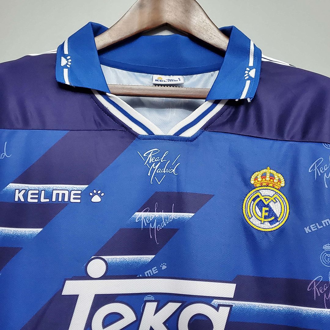 94-96 Real Madrid away 8