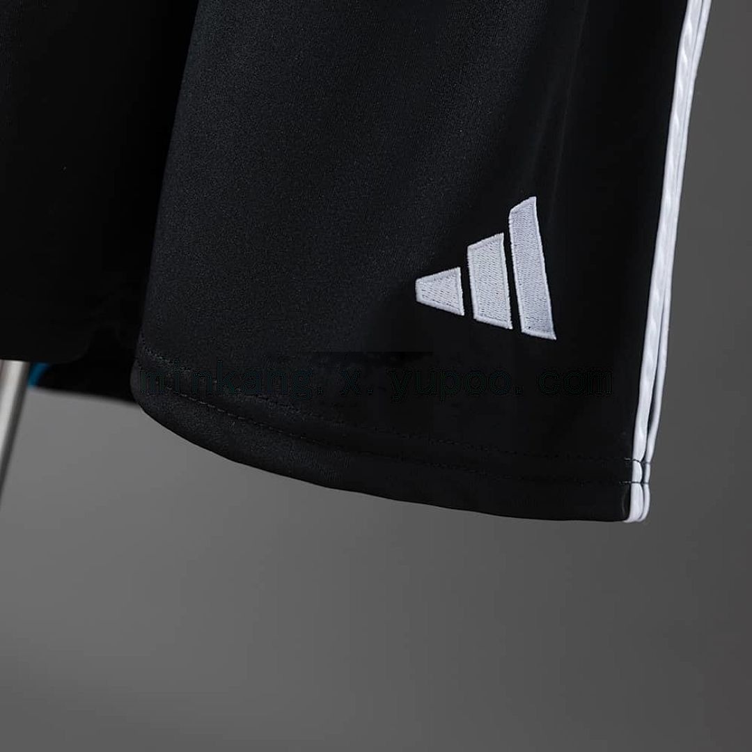Newcastle United 25_26 Home Full kids kit Jersey size：16-28 10