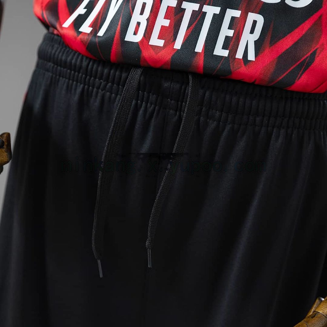 Benfica 25_26 Kids Kit Black Training Jersey Size：16-28 3