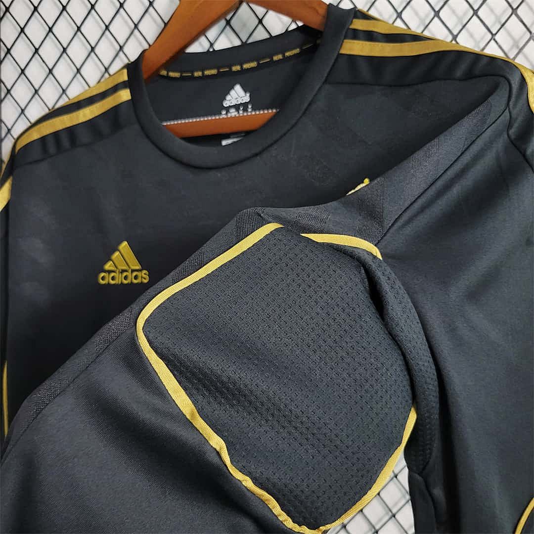 11-12 Real Madrid away black 12