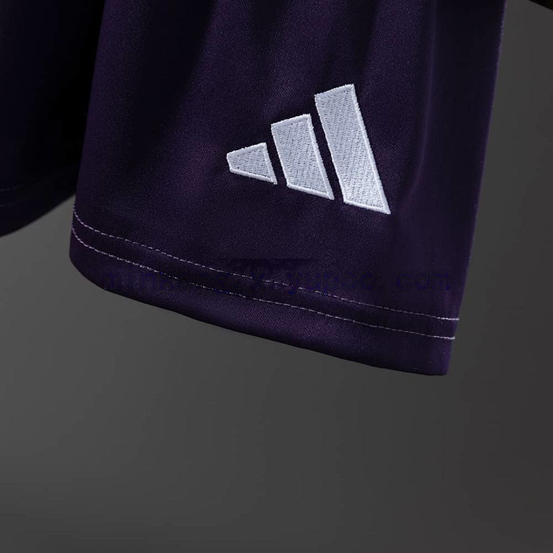 25_26 Kids M-U Away Size_ 16-28 2