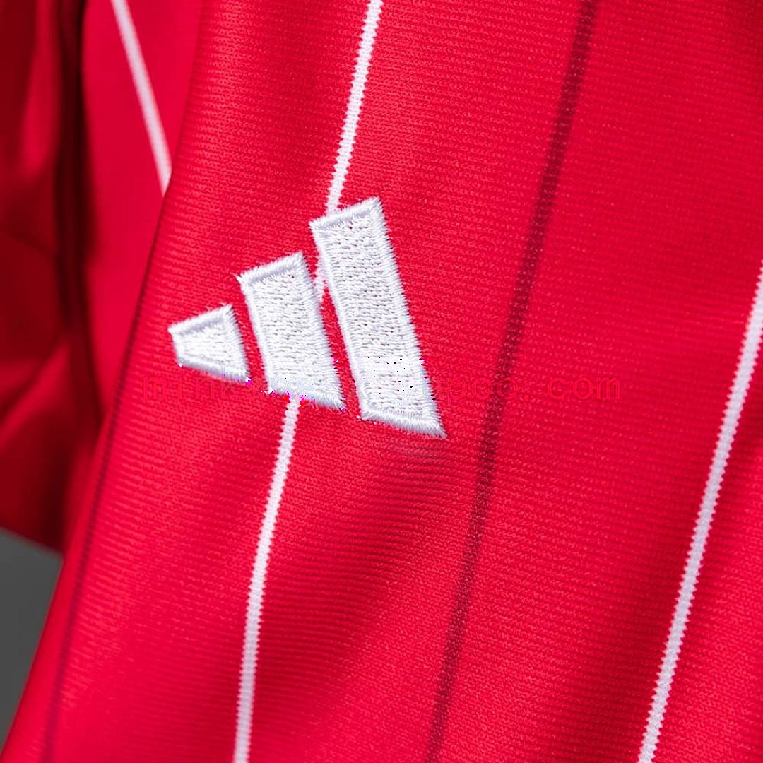 Nottingham Forest 25_26 Home Kids Jersey Size_ 16-28 6