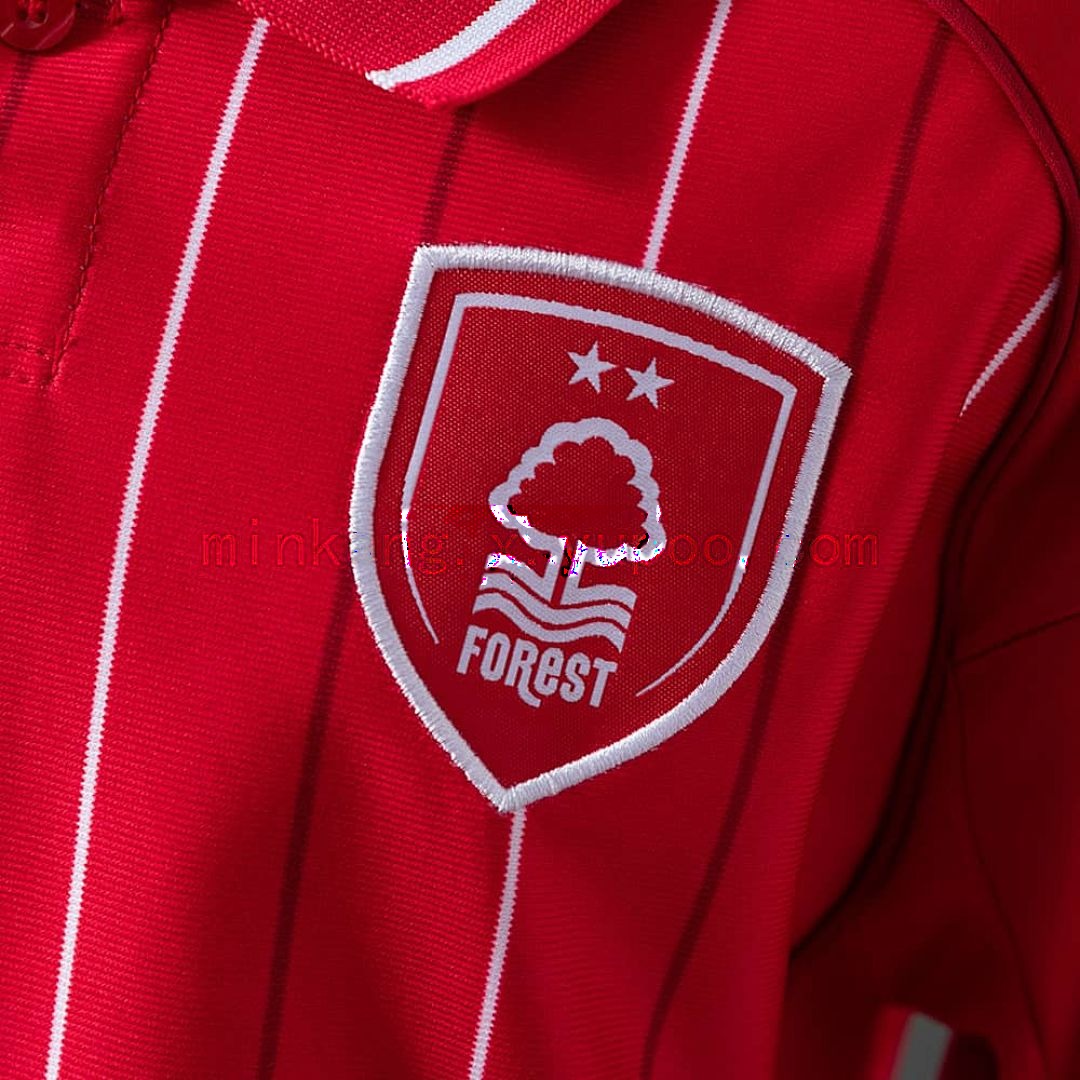 Nottingham Forest 25_26 Home Kids Jersey Size_ 16-28 7