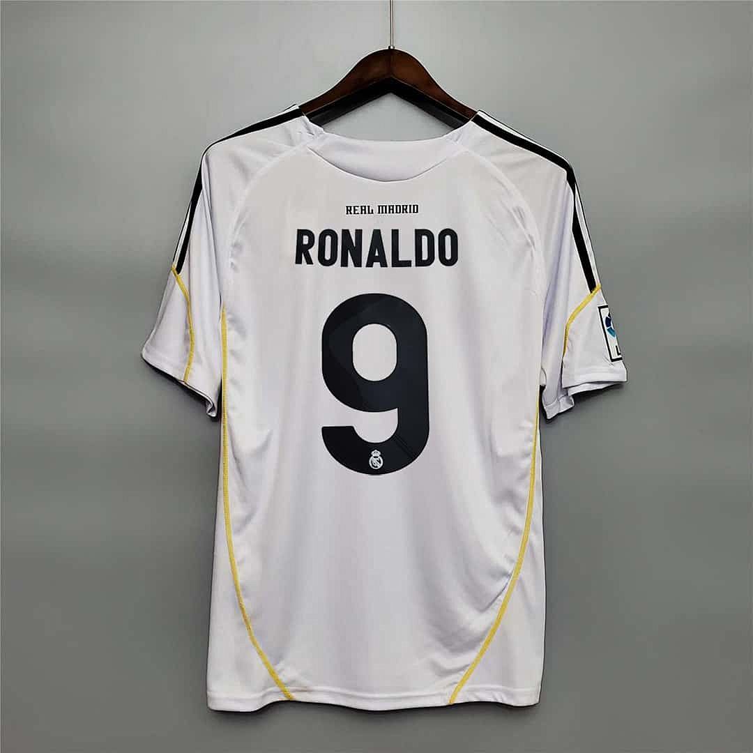 09-10 Real Madrid home 4 2
