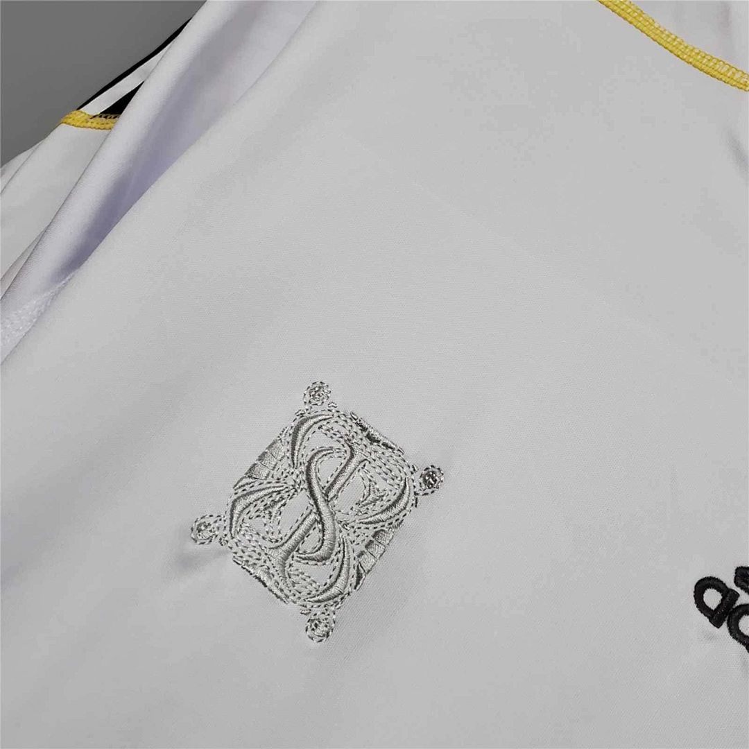 09-10 Real Madrid home 4 5