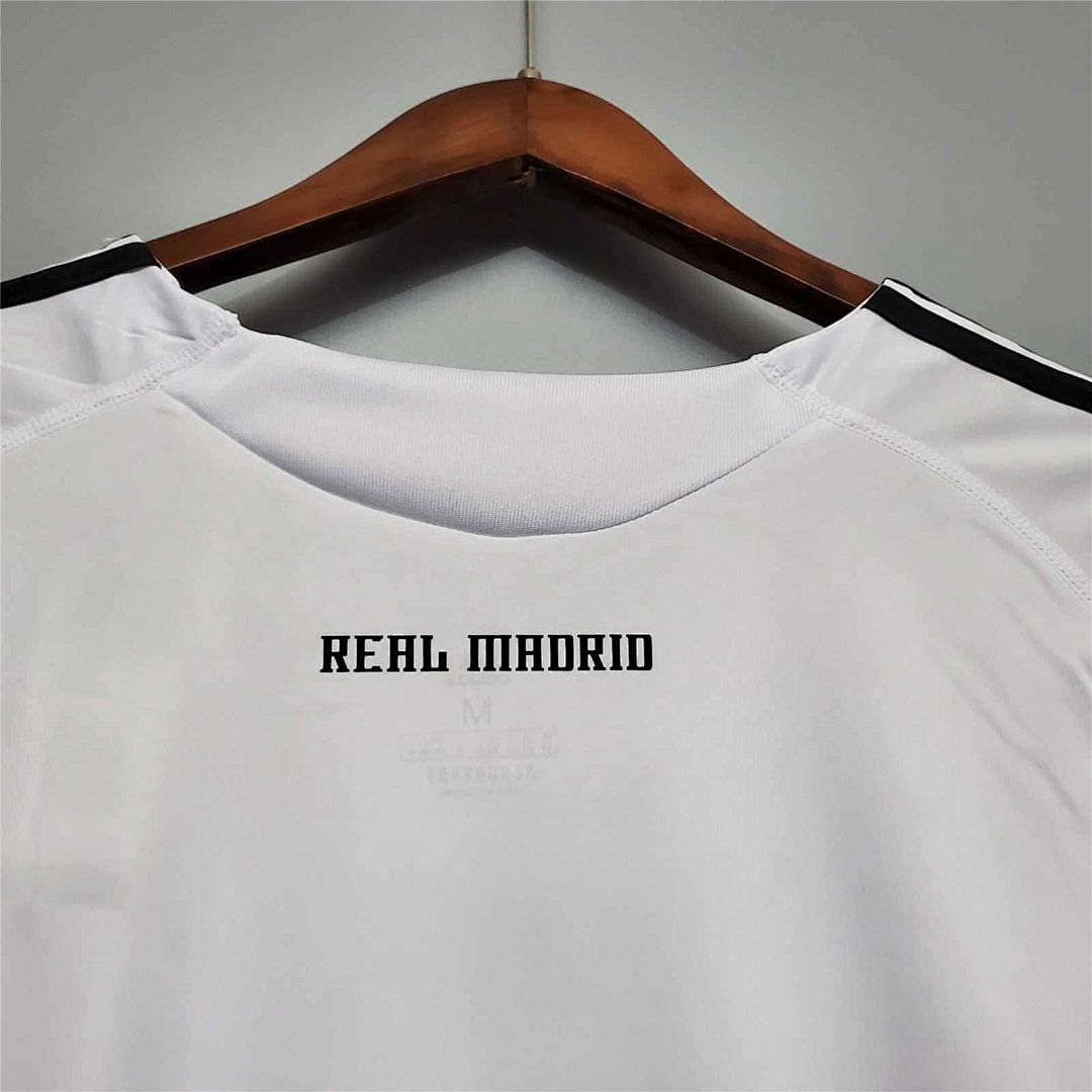 09-10 Real Madrid home 4 8