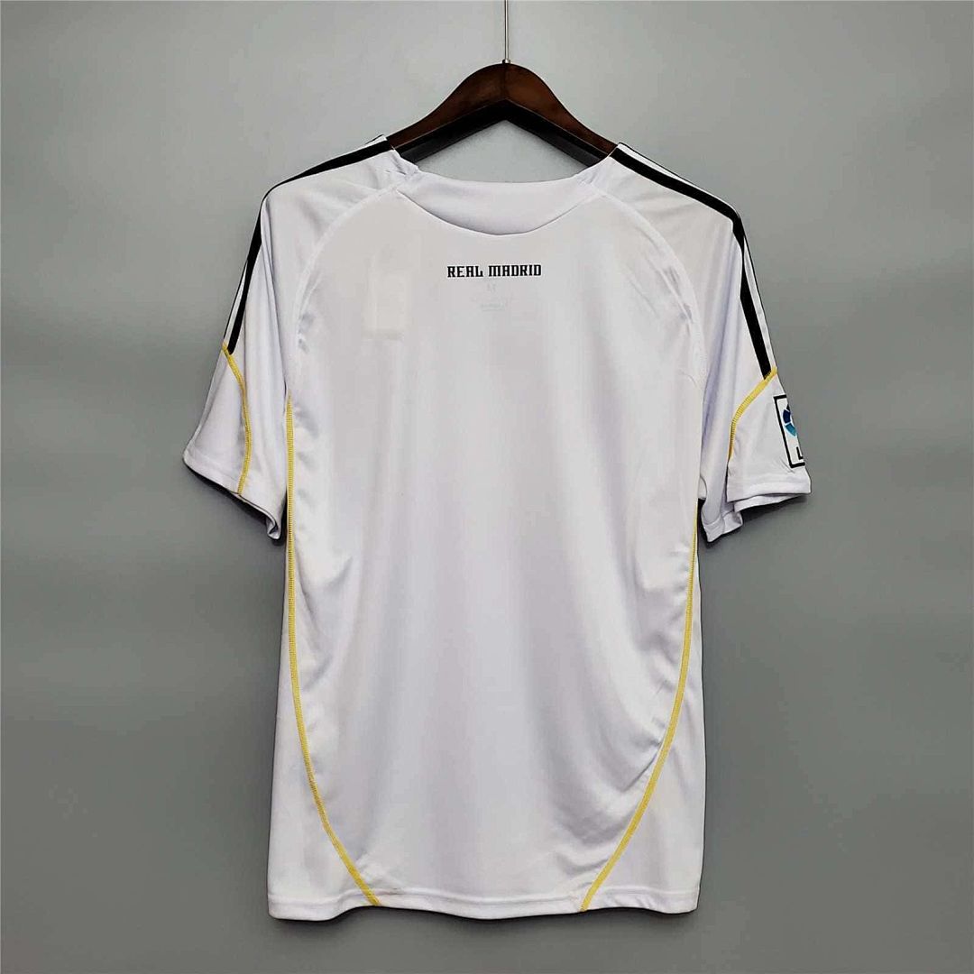 09-10 Real Madrid home 4 9