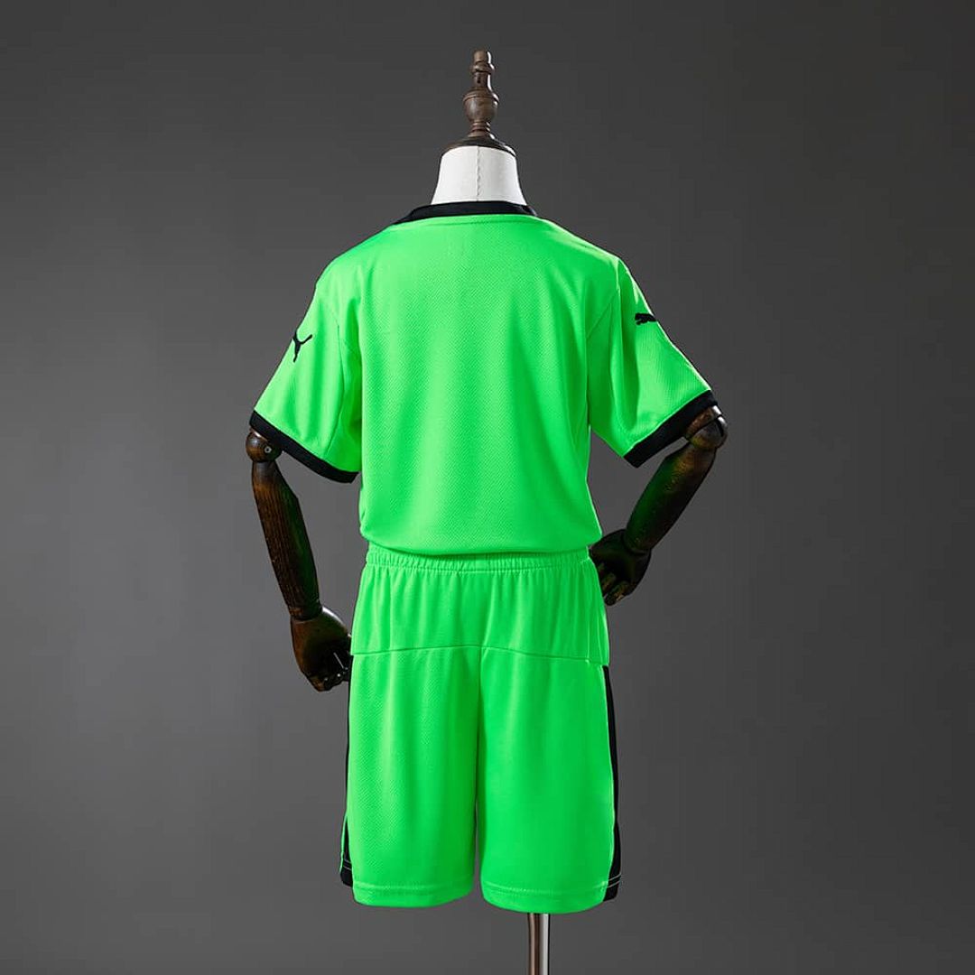Portugal 2026 Fluorescent Green Kids Kit Jersey SIZE 16-28 2