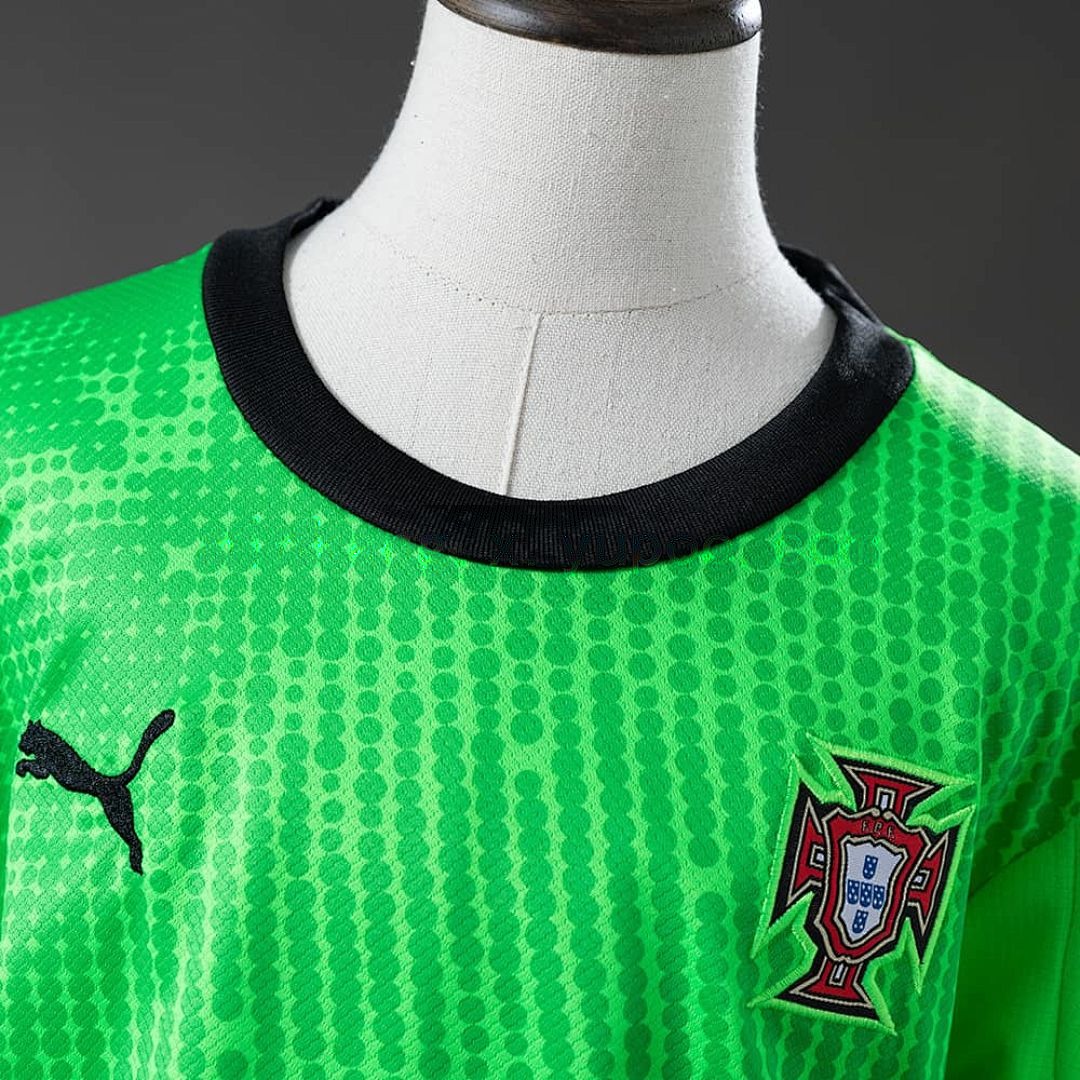 Portugal 2026 Fluorescent Green Kids Kit Jersey SIZE 16-28 8