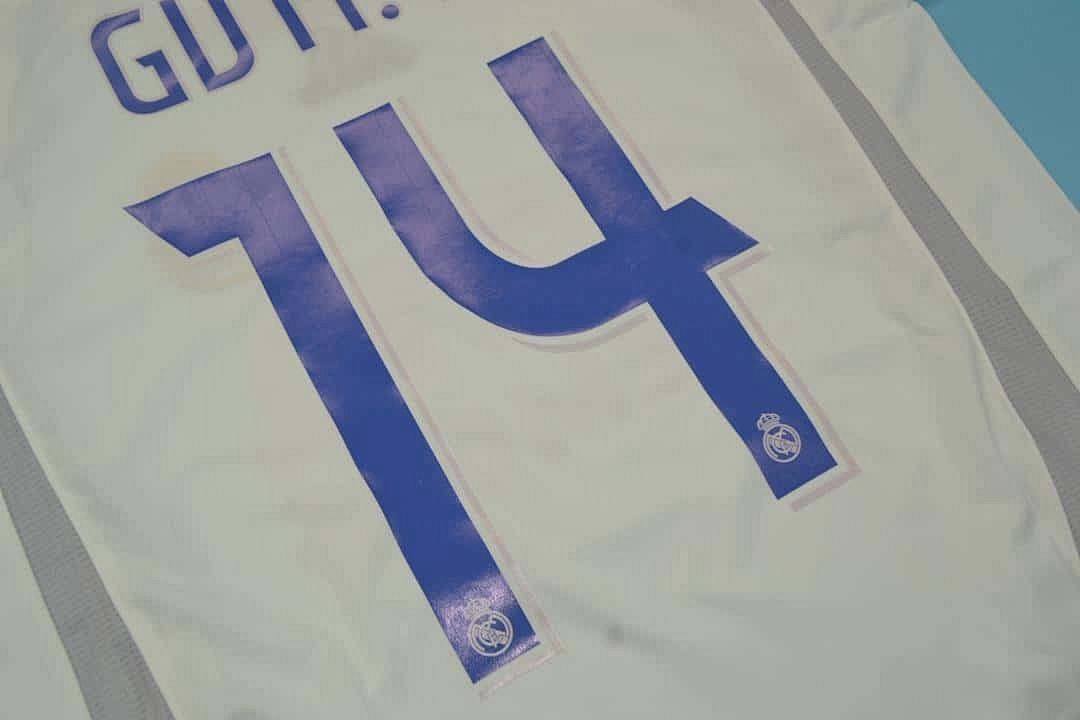 06-07 Real Madrid home white 18