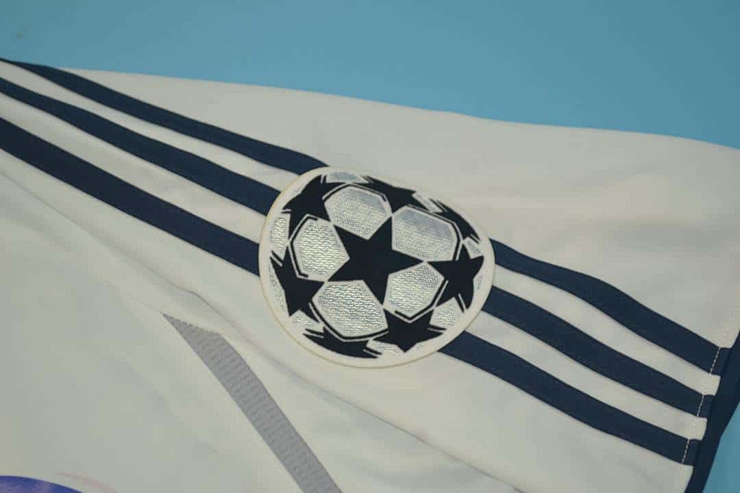 06-07 Real Madrid home white 20
