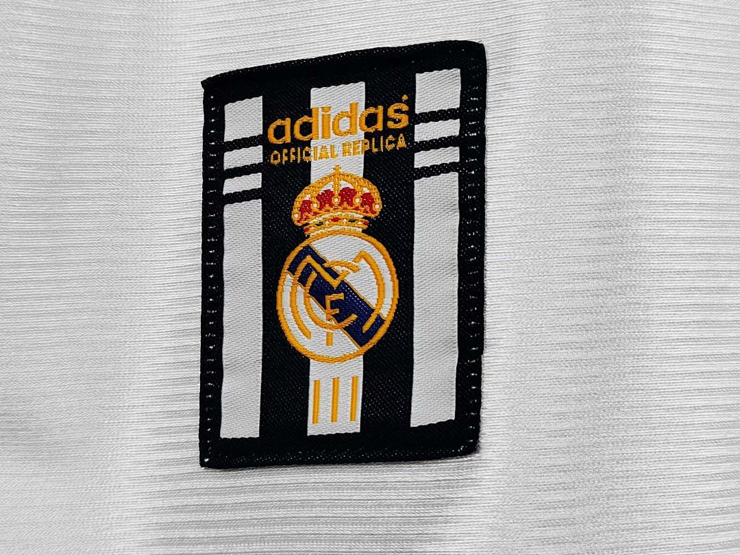 98-00 Real Madrid home white 9