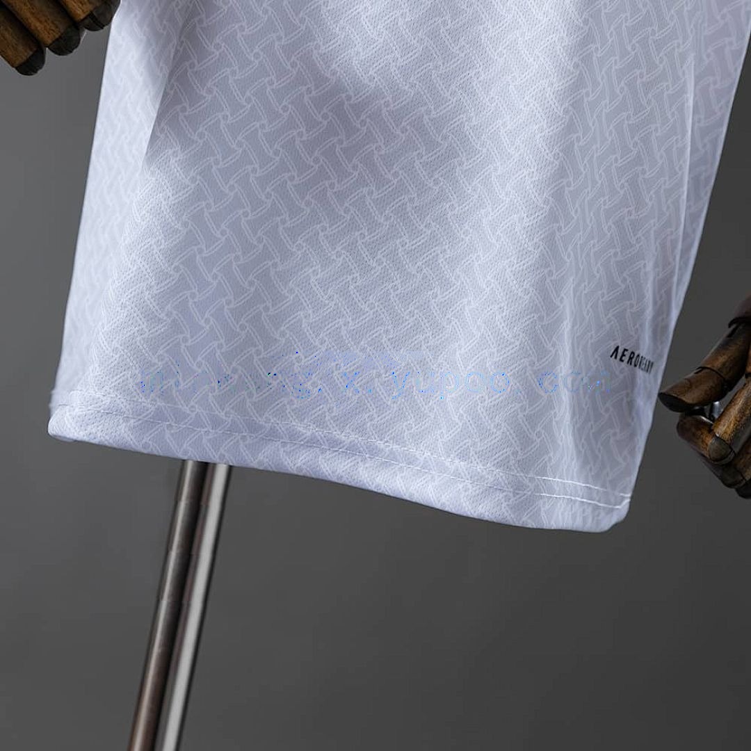 Italy 2026 Away kids kit Jersey size 16-28 10