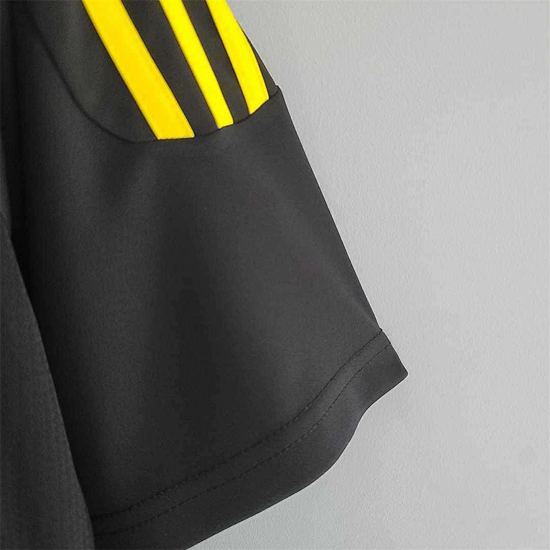 11-12 Real Madrid goalkeeper black 5