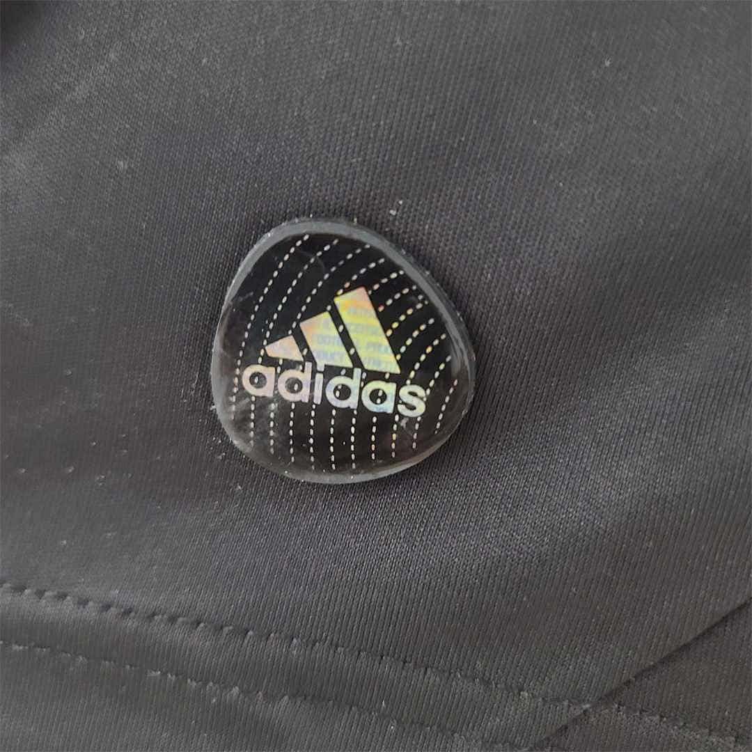 11-12 Real Madrid goalkeeper black 8