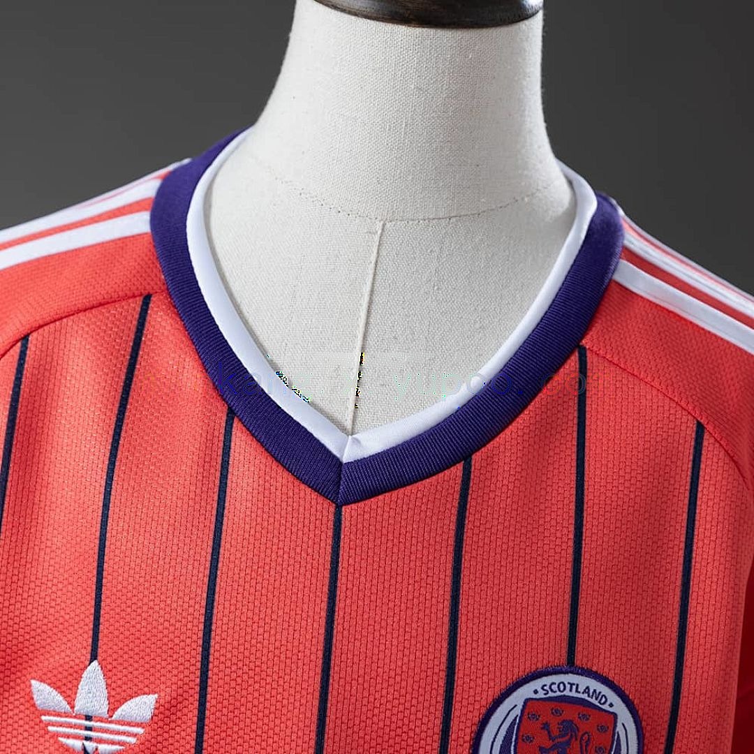 Scotland 2026 Away Kids Kit Jersey SIZE 16-28 8