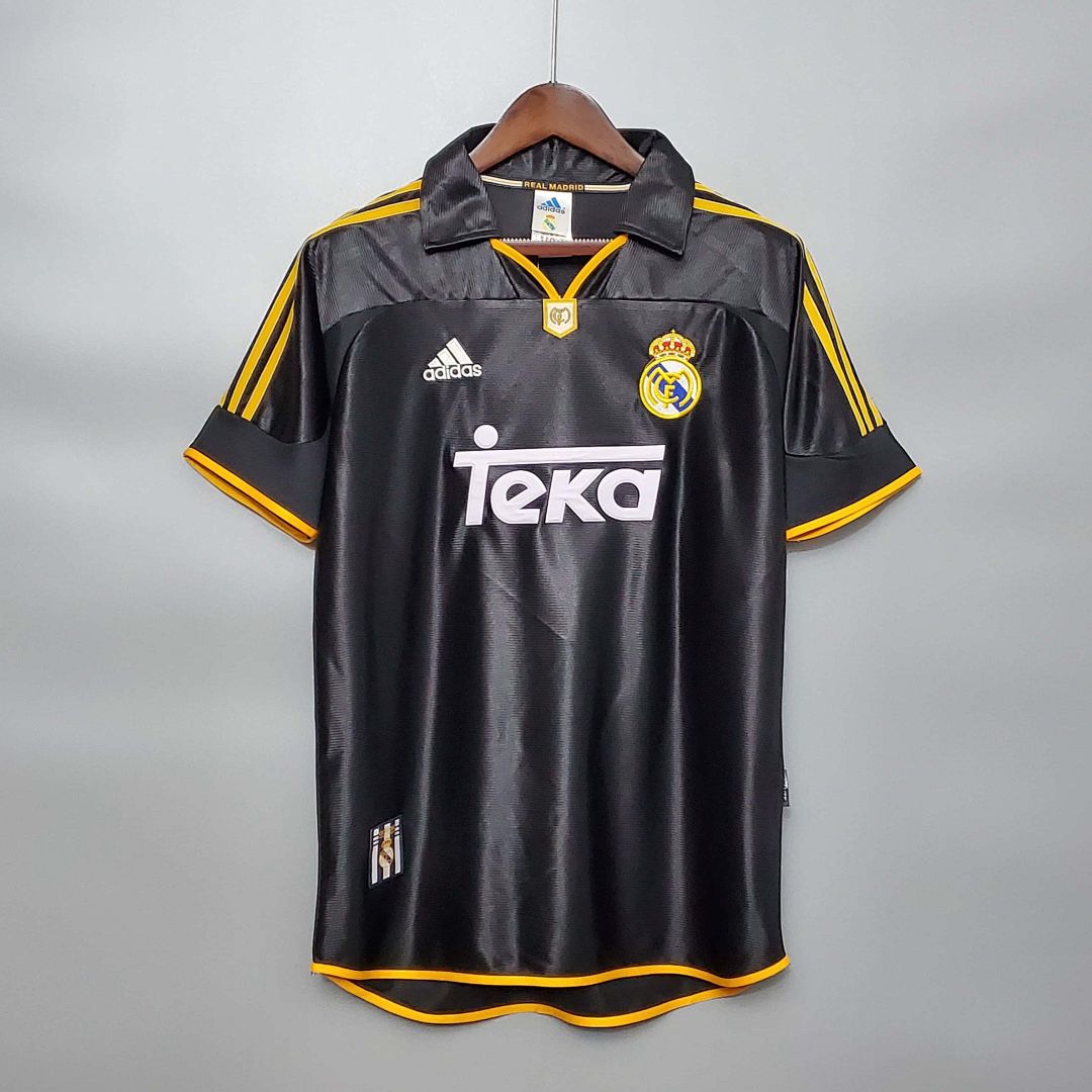 98-99 Real Madrid away