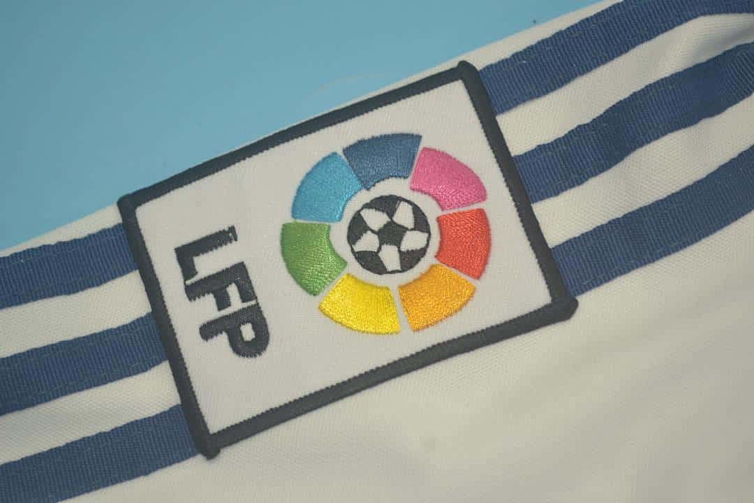 00-01 Real Madrid home long sleeve 5