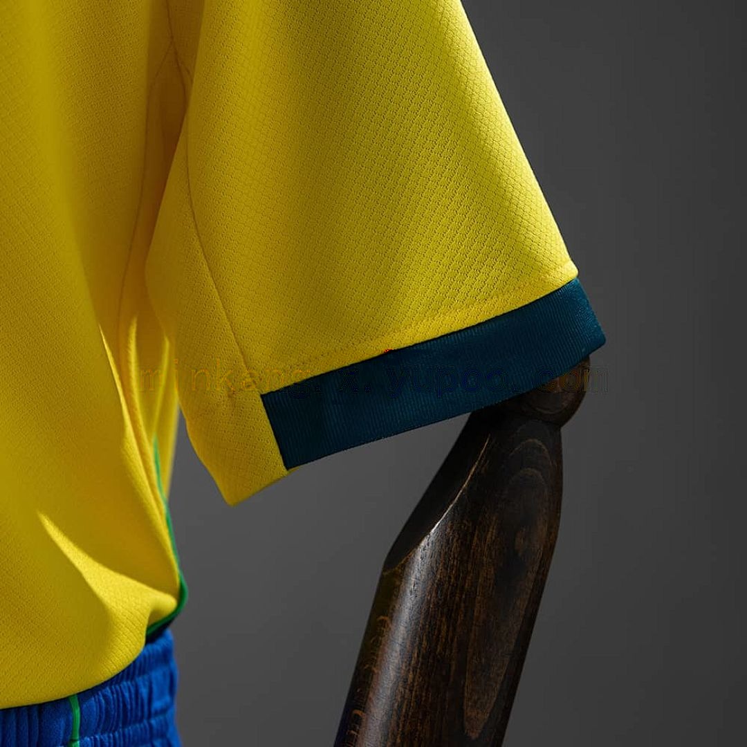 Brazil 2026 Home Kids Kit Jersey Size 16-28 5