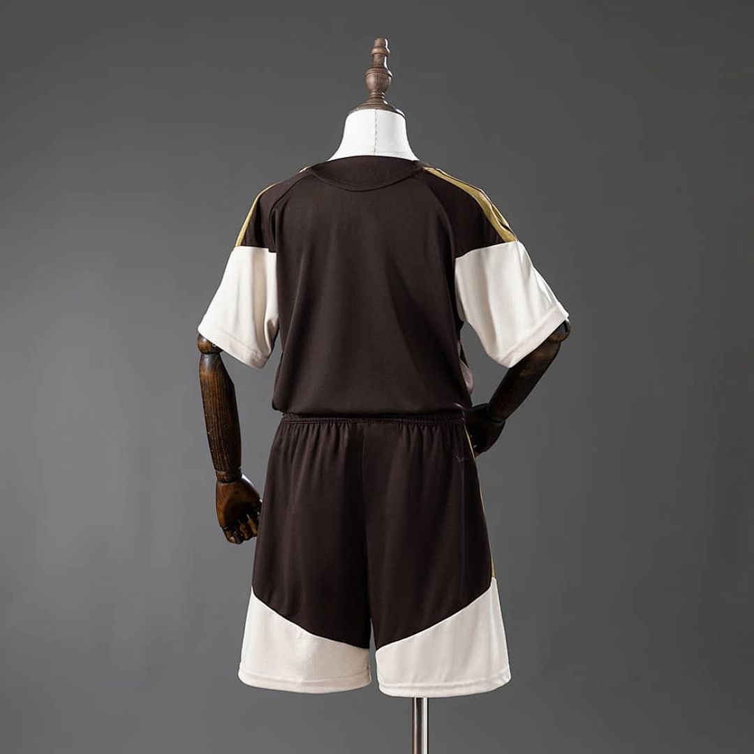 Flamengo 26_27 Kids Kit Training - Beige Size 16-28 2
