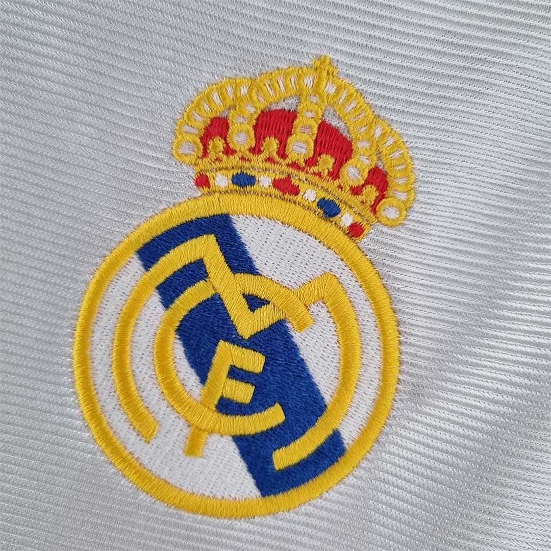 99-00 Real Madrid home 3