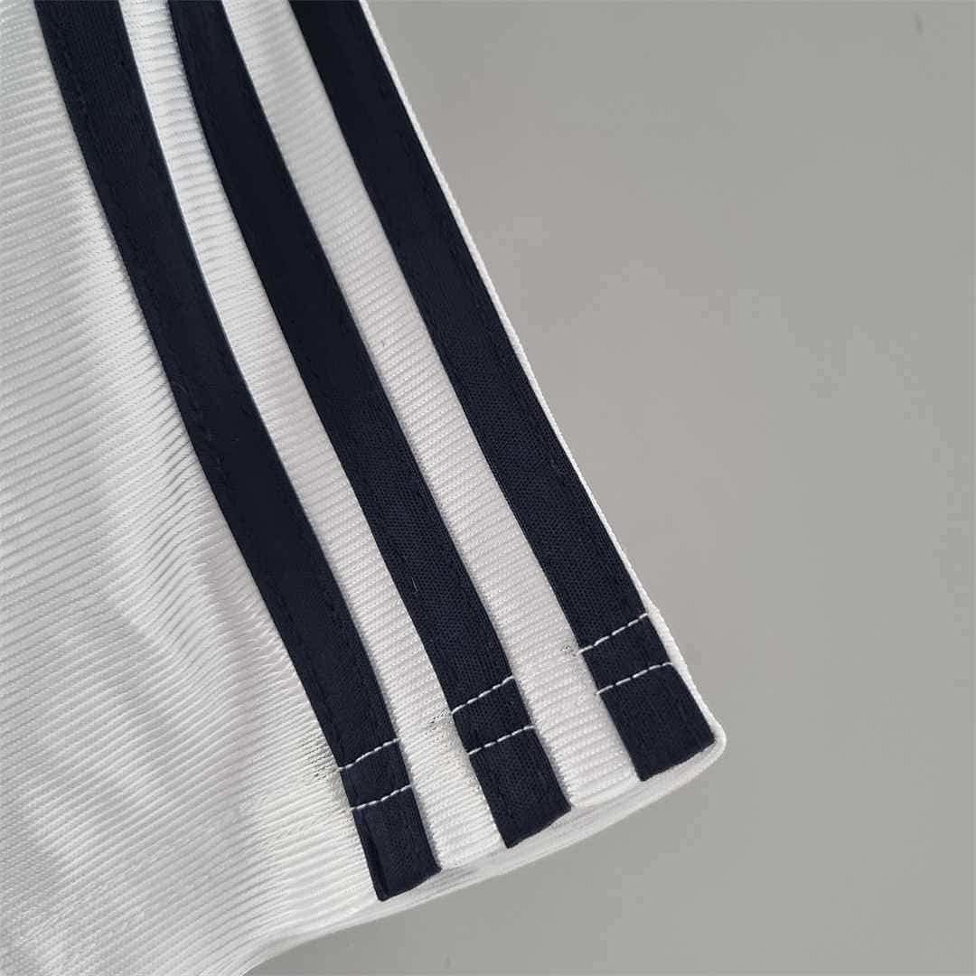 99-00 Real Madrid home 6