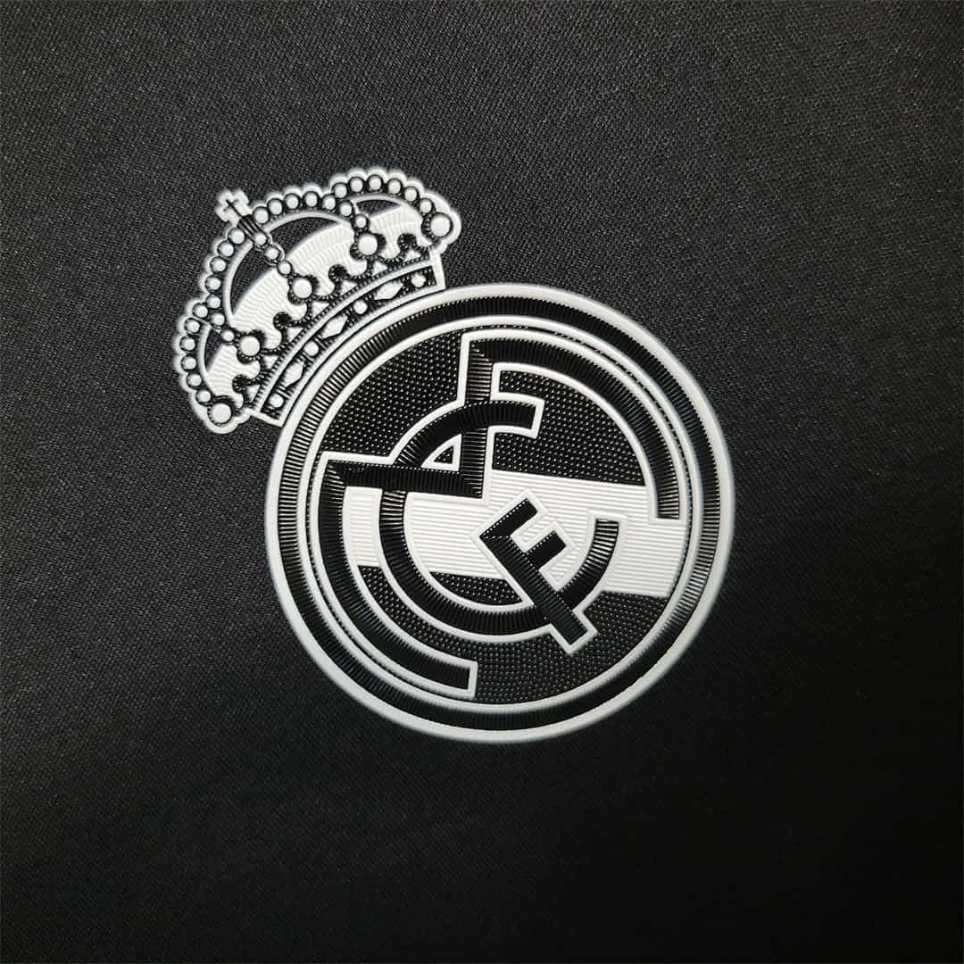 16-17 Real Madrid third away long sleeve 3