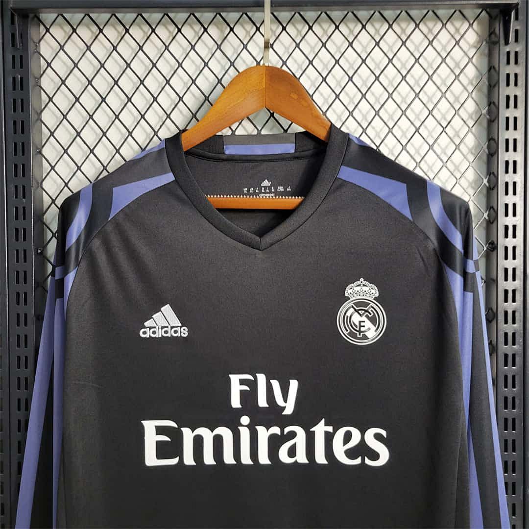 16-17 Real Madrid third away long sleeve 7