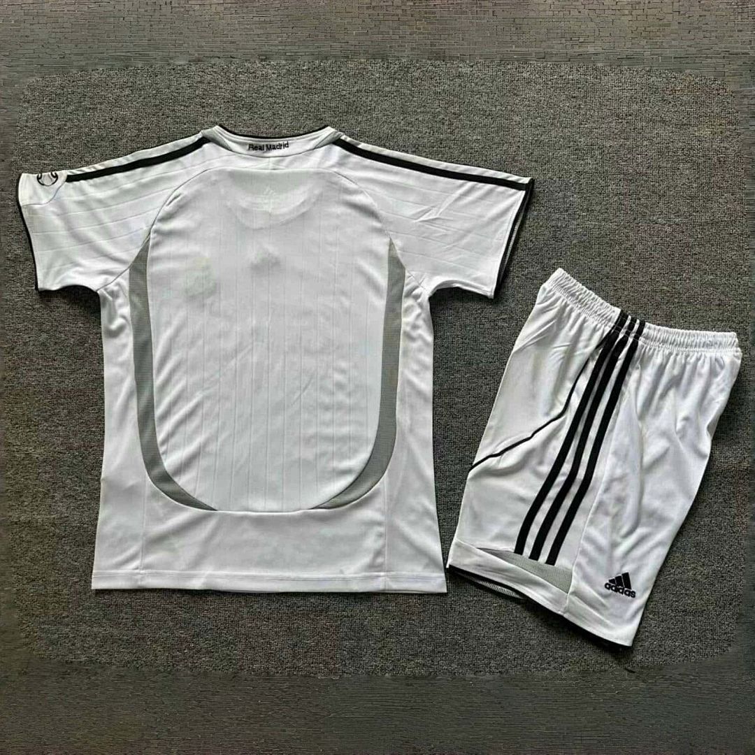 06-07 Real Madrid Home Retro Kid Kits Youth Apparels 2
