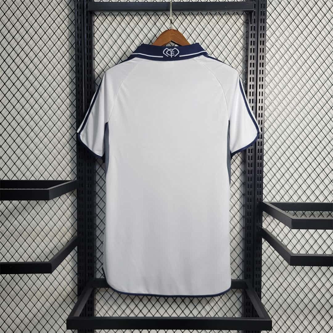 00-01 Real Madrid home 4