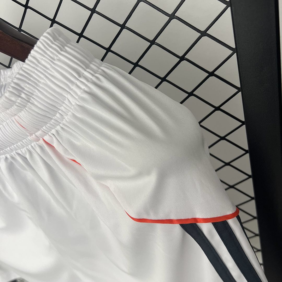 25_26 pantalones cortos Bayern Munich visitante S-XXL 3