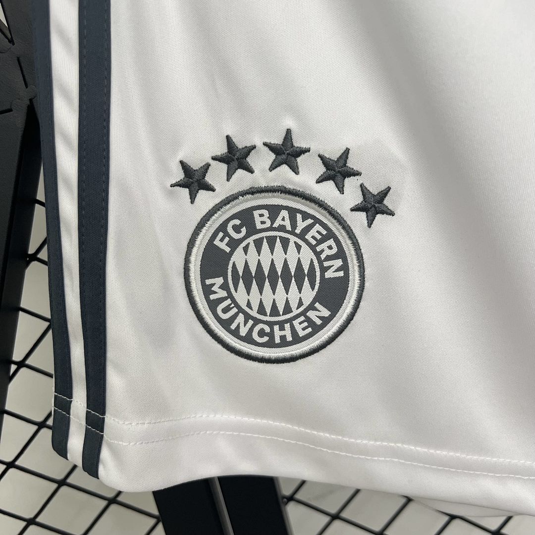 25_26 pantalones cortos Bayern Munich visitante S-XXL 5