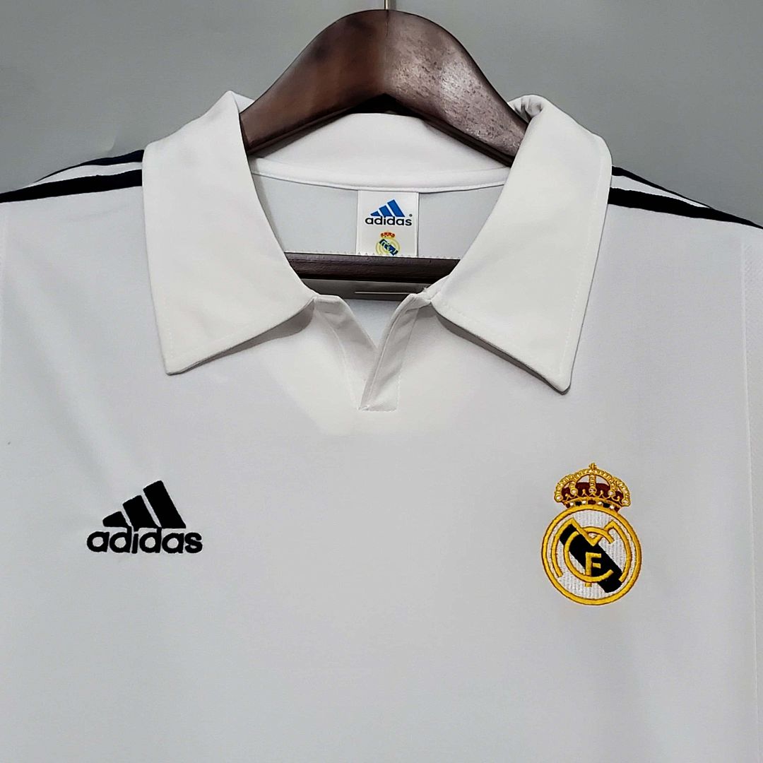 01-02 Real Madrid home long-sleeve 2