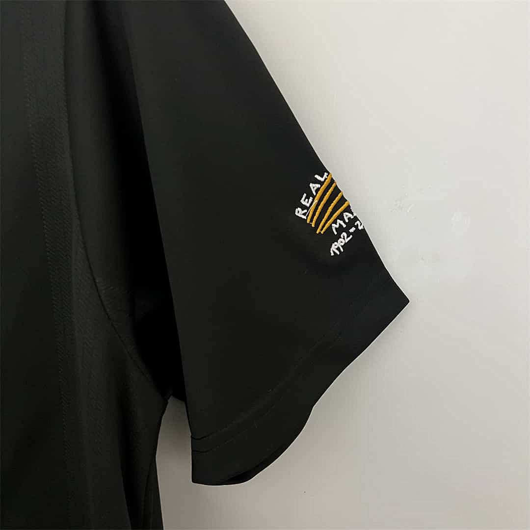 02-03 Real Madrid away 5
