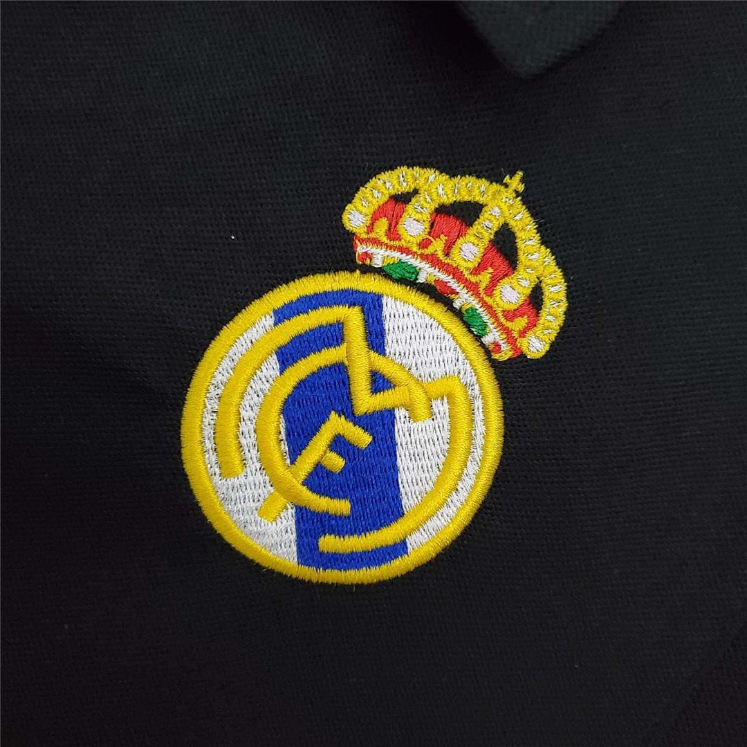 02-03 Real Madrid away Champions League 3