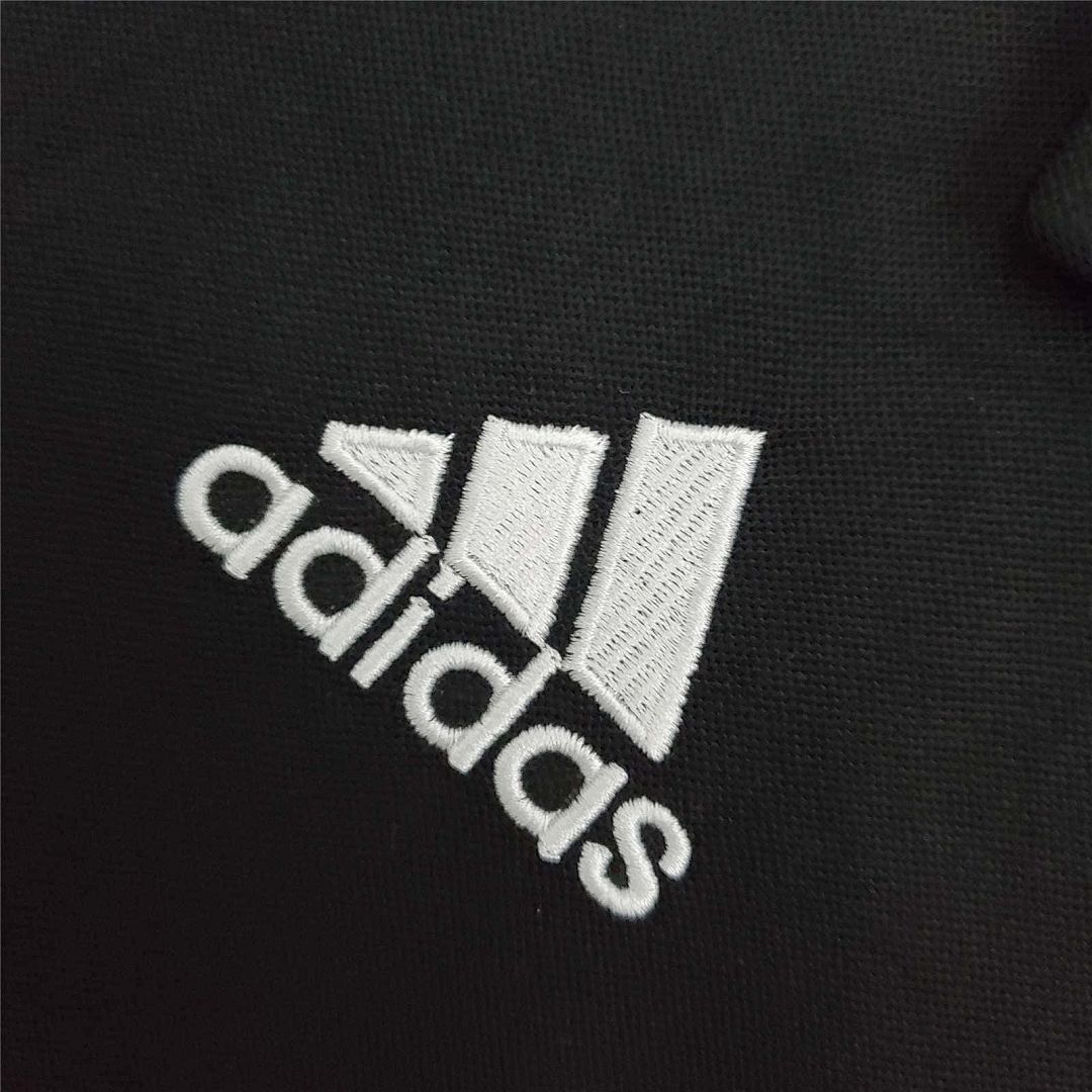 02-03 Real Madrid away Champions League 4
