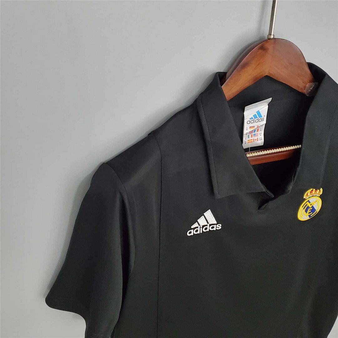 02-03 Real Madrid away Champions League 5