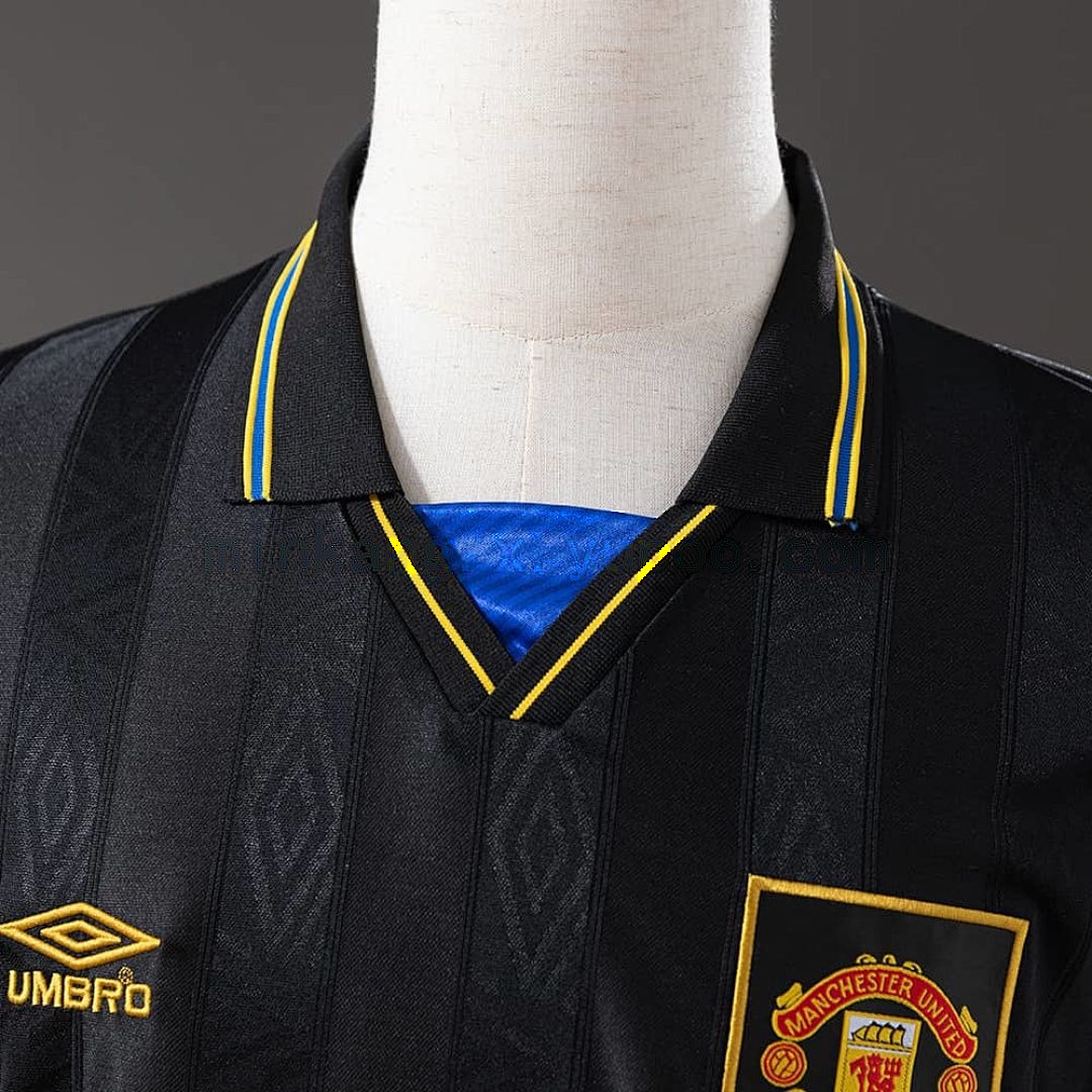 retro 93_95 M-U visitante S-XXL 6
