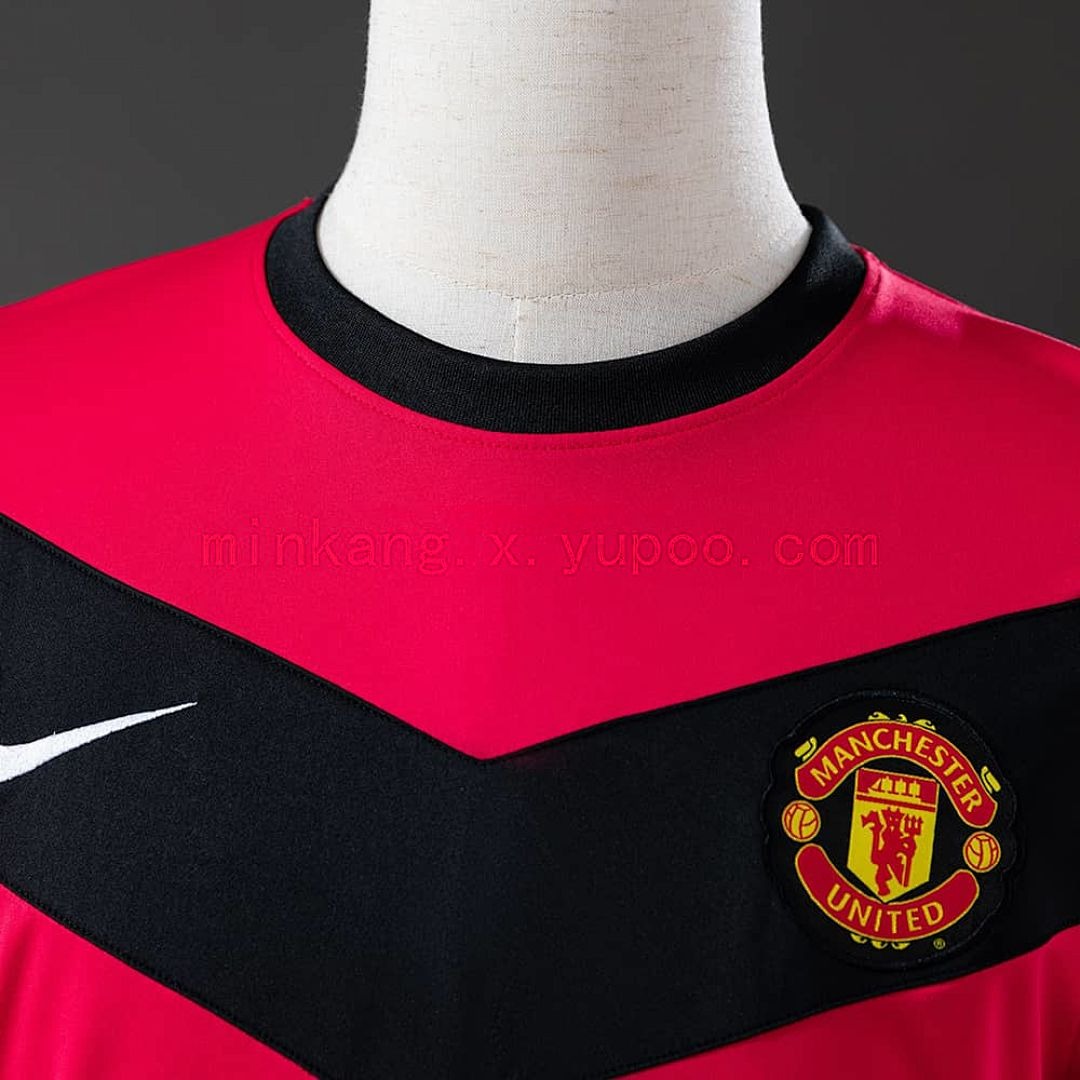 Retro 09_10 M-U home S-XXL 7