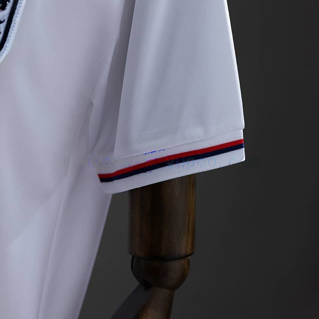 Retro 1982 England home S-XXL 2