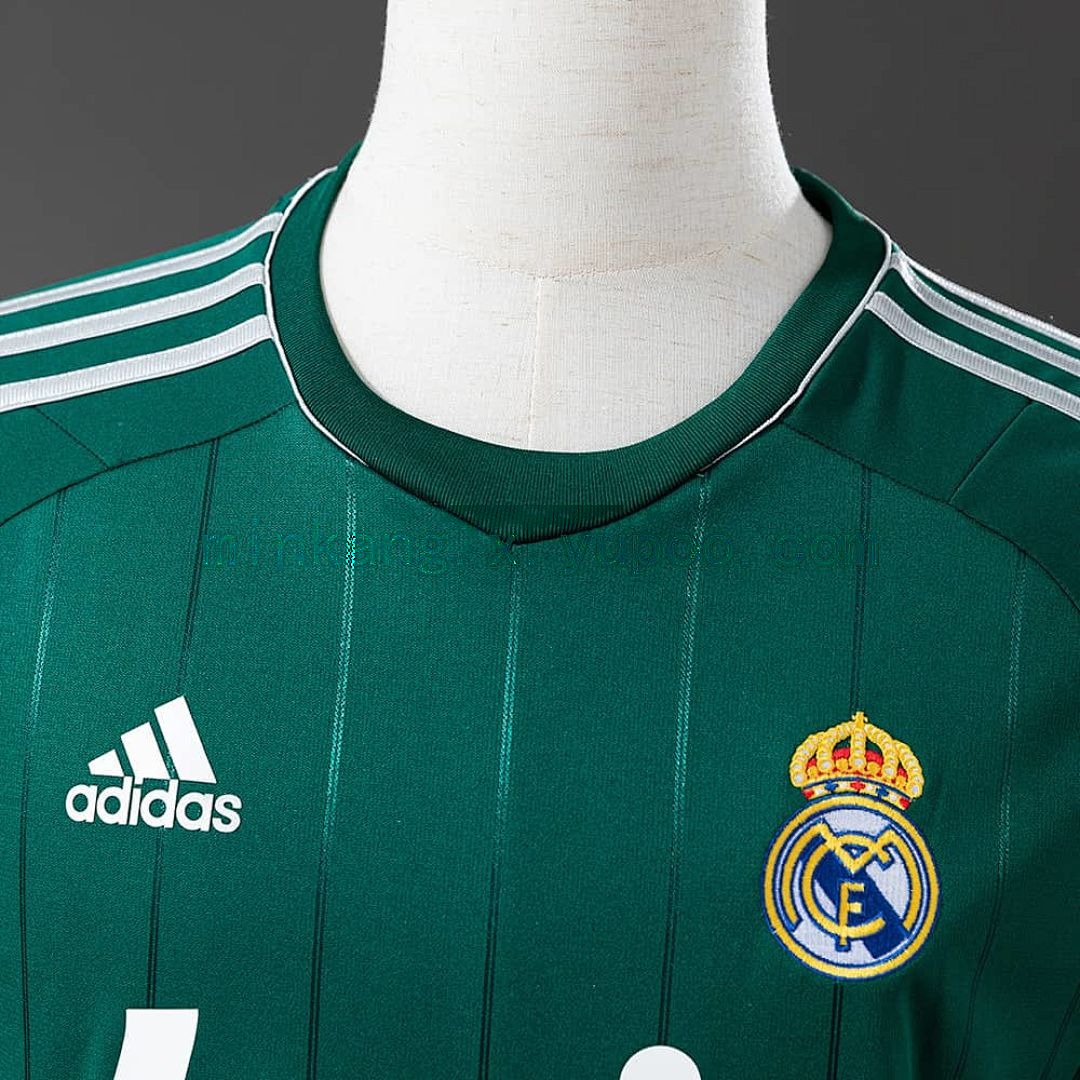 Retro Real Madrid 12_13 third away S-XXL 6