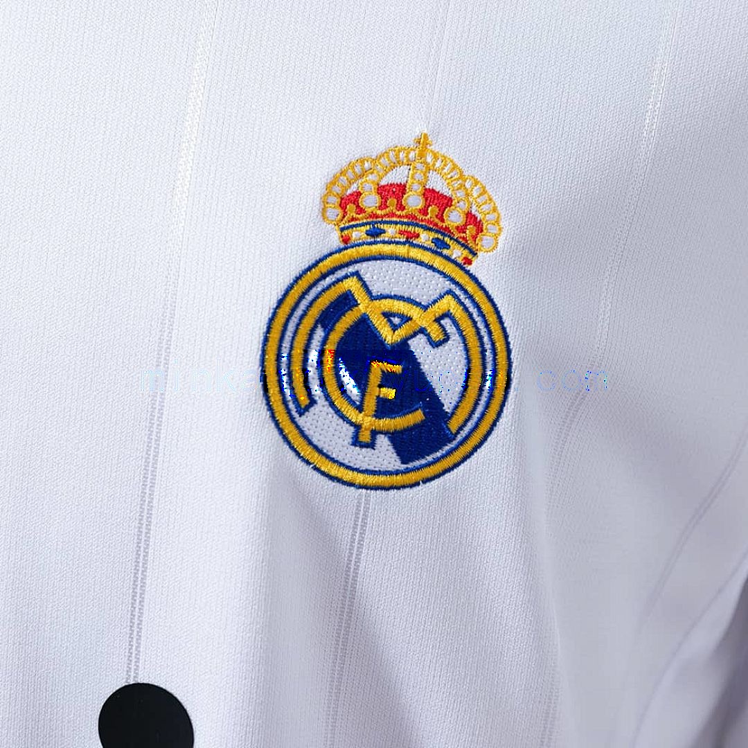 Retro 12_13 Real Madrid home S-XXL 4