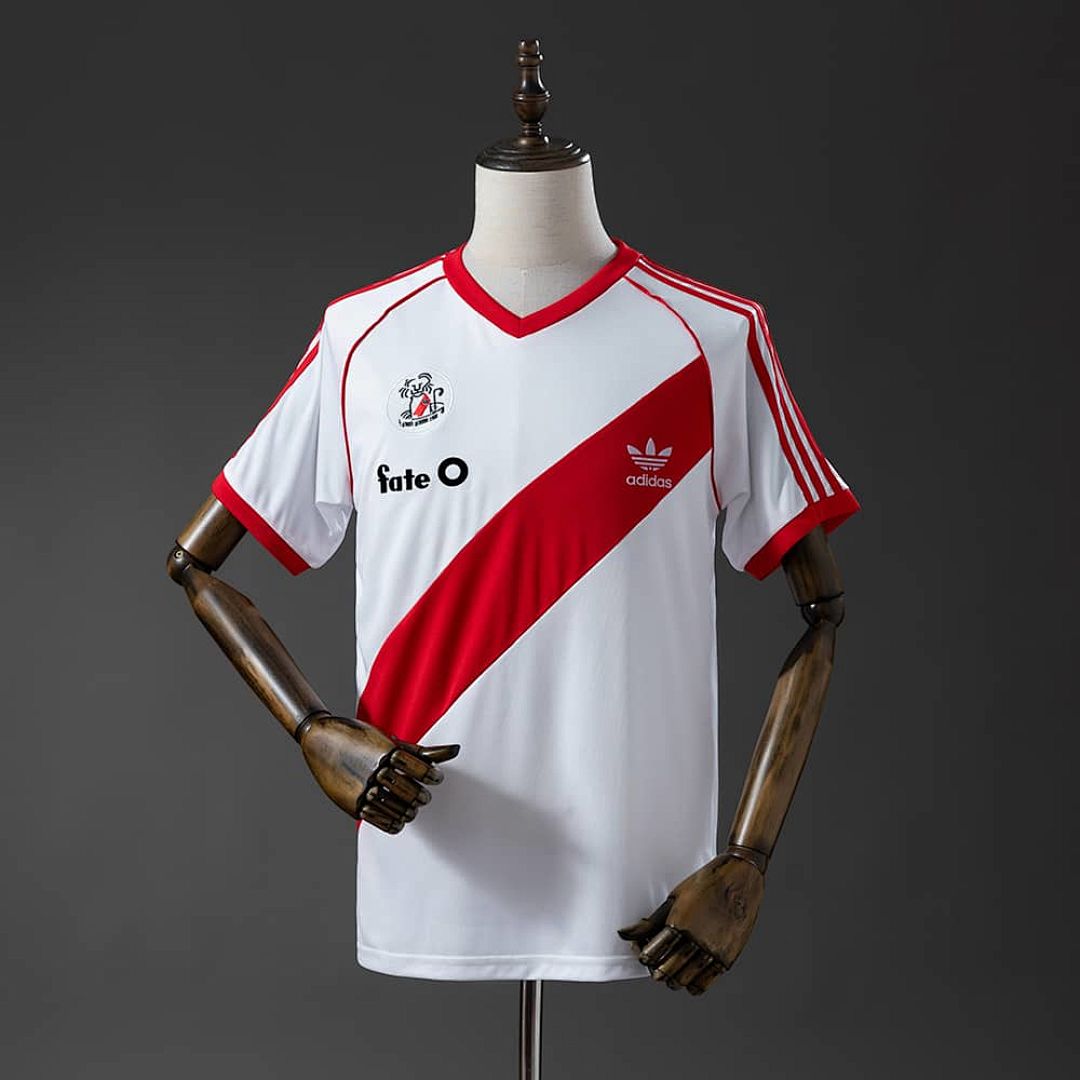 Retro 1986 River Plate home S-XXL