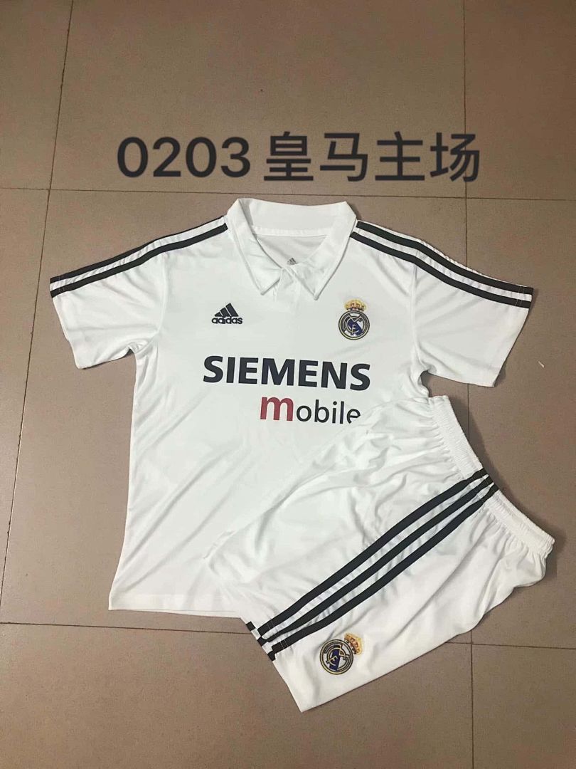 02-03 Real Madrid home 2