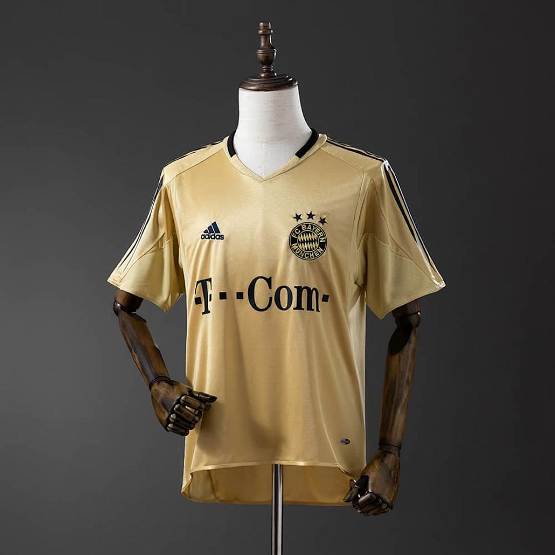 Retro 04_05 Bayern Munich away S-XXL