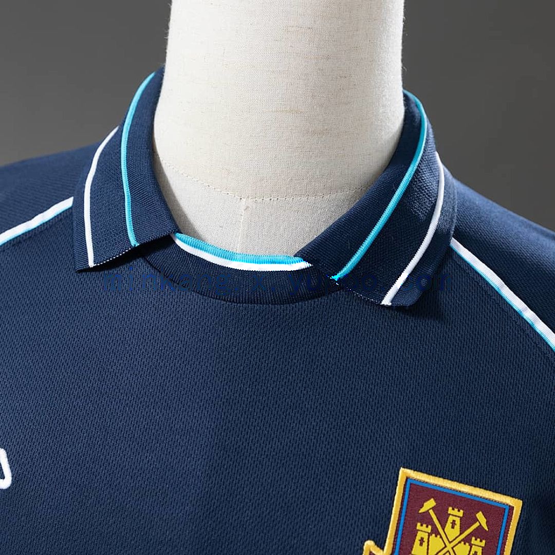 Retro West Ham United 99_01 Third away S-XXL 9