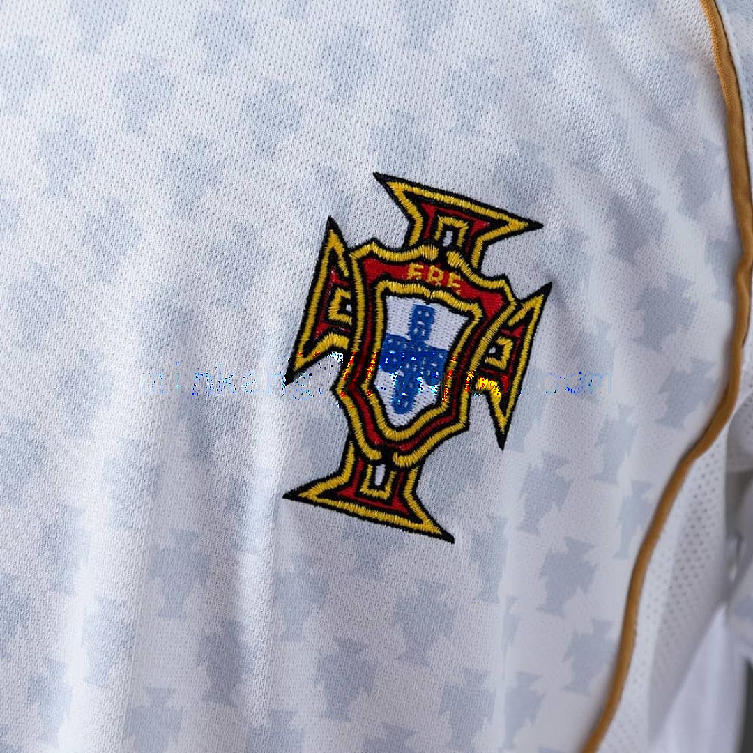 Retro Portugal 2004 Away S-XXL 4