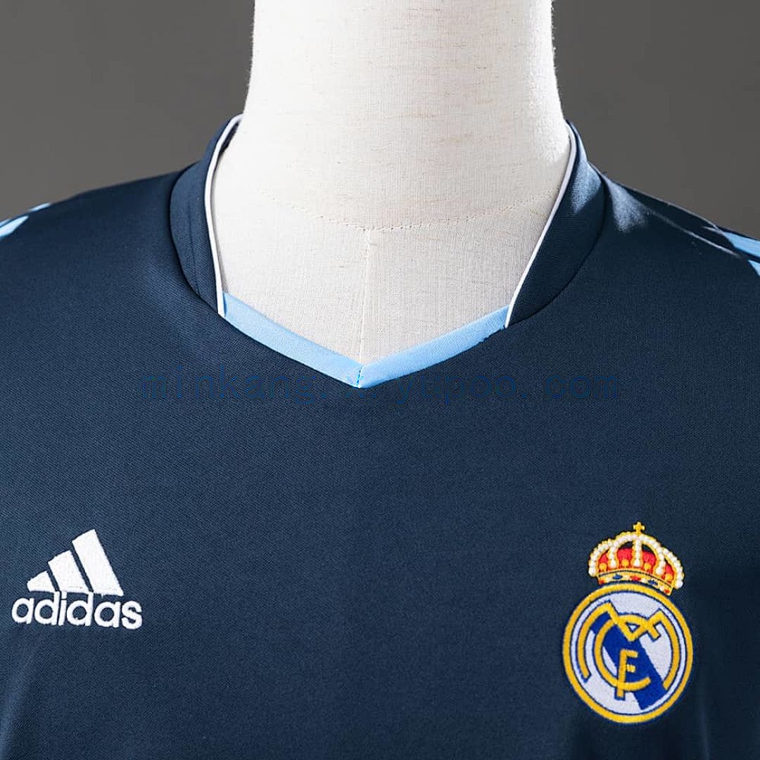 Retro Real Madrid 03_04 Away S-XXL 6