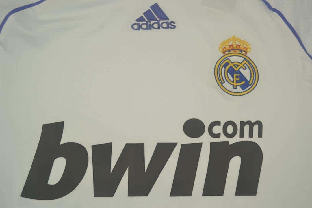 07-08 Real Madrid home 12